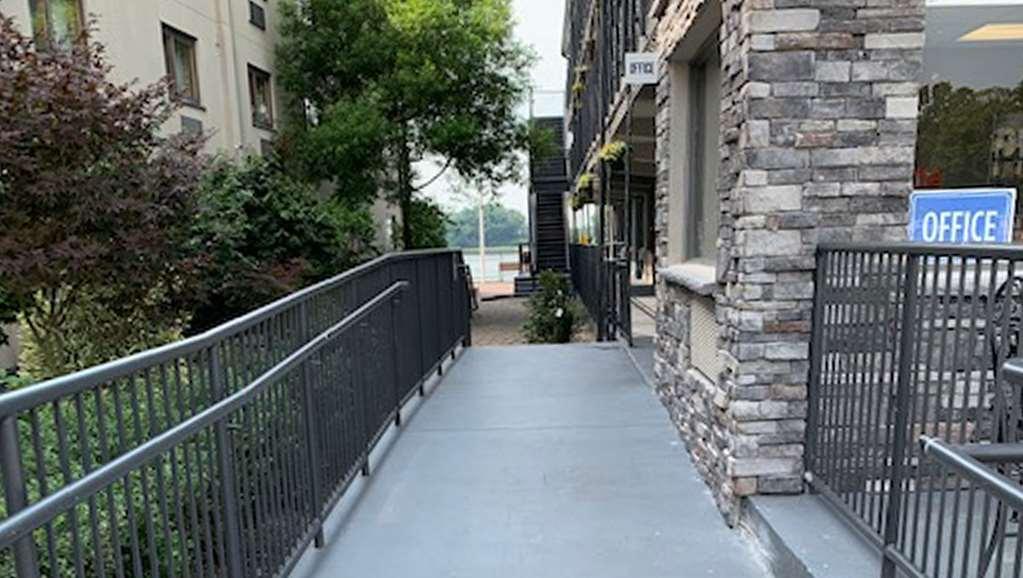 Waterfront Inn Phl Airport Essington Exterior photo